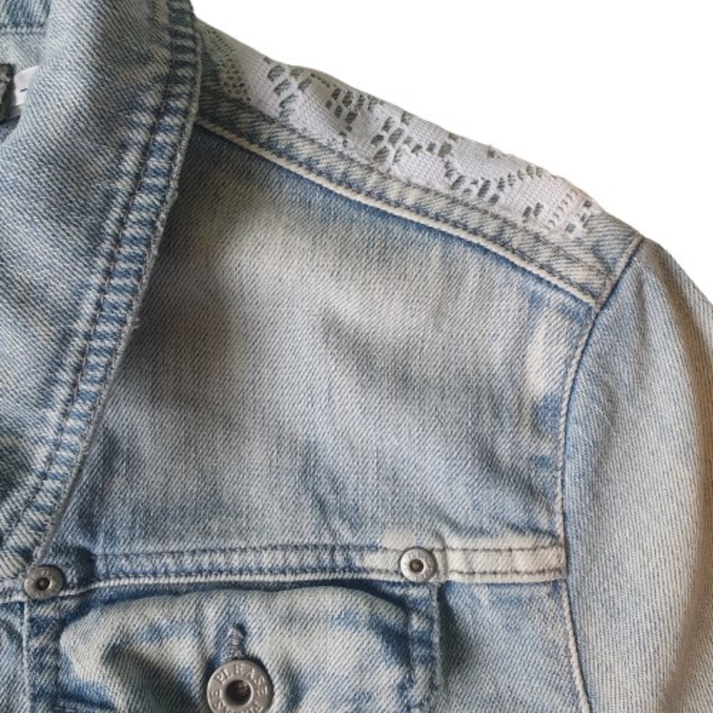 Size L 12 Designer Cropped Distressed Denim & Lace Jacket - Picture 4 of 15